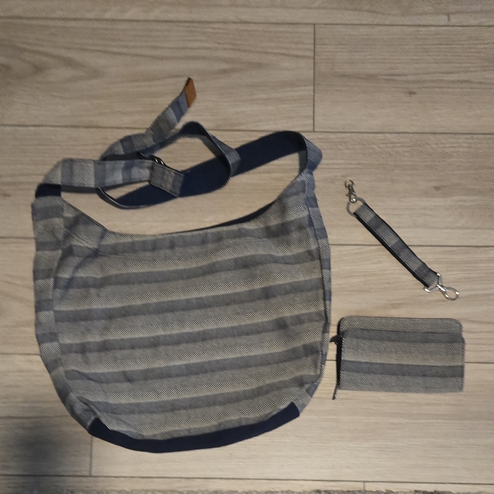Thirty-One Navy and Gray Striped Tote, Wallet And Keychain Bundle